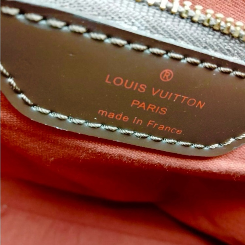 Louis Vuitton Vintage Chelsea Shoulder Bag w/Dust Bag - Picture 8 of 9